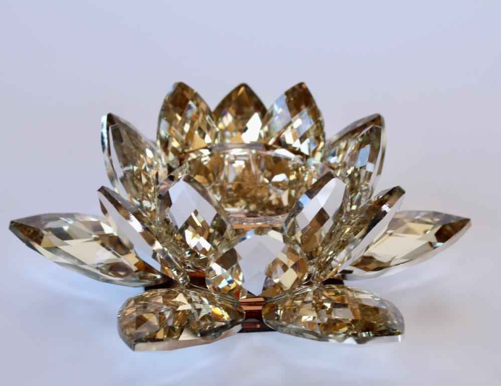 Champagne Glass Lotus Candle Holder